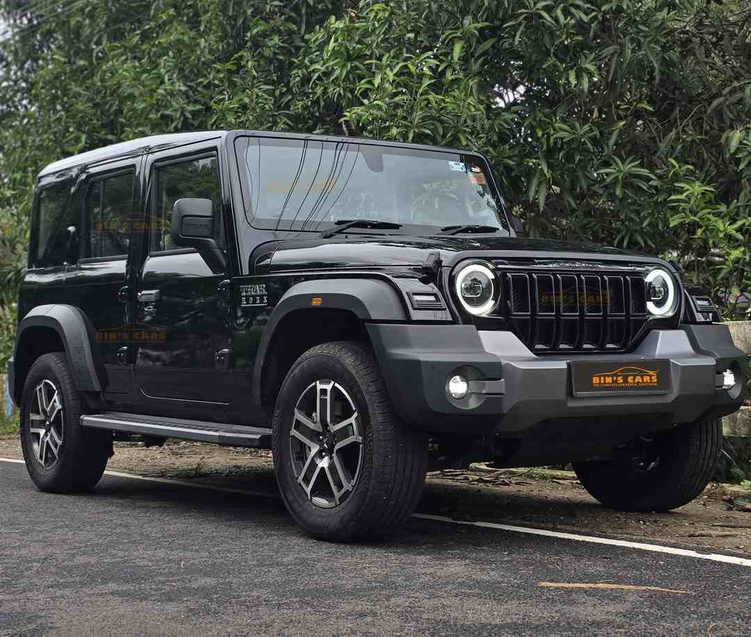 Mahindra Thar roxx 5 door automatic car for rent without driver, selfdrive rent a car Mahindra Thar roxx
