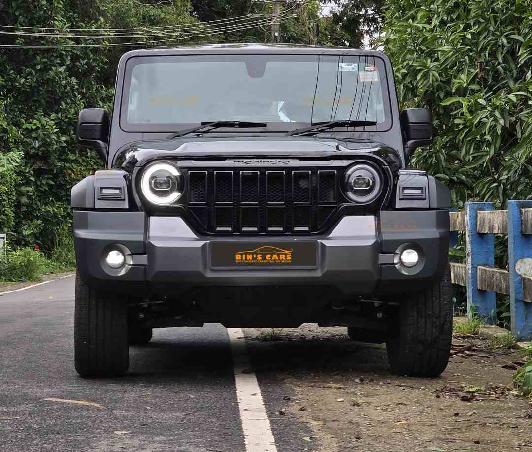 Mahindra Thar roxx 5 door automatic car for rent without driver, selfdrive rent a car Mahindra Thar roxx