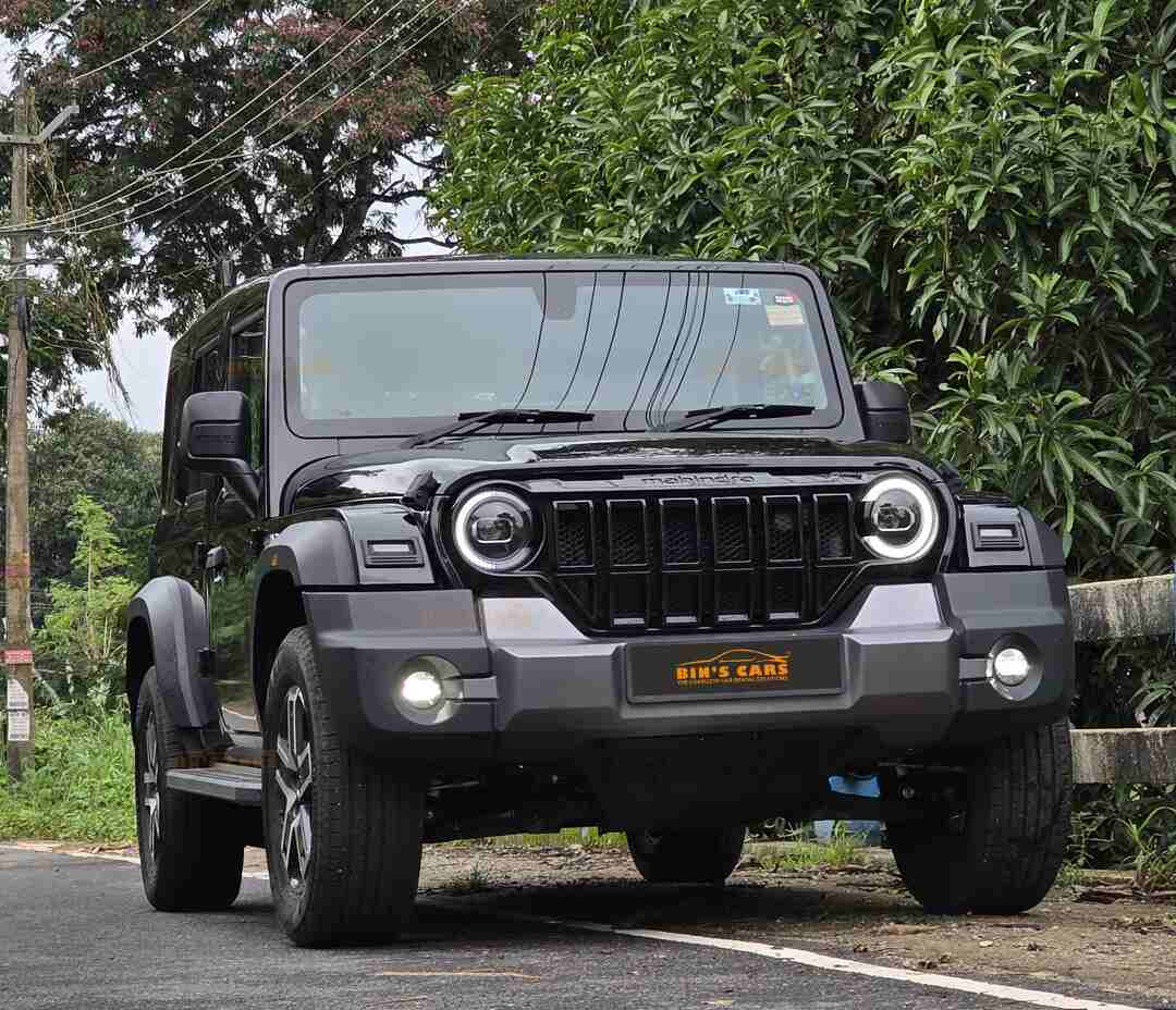 Mahindra Thar roxx 5 door automatic car for rent without driver, selfdrive rent a car Mahindra Thar roxx